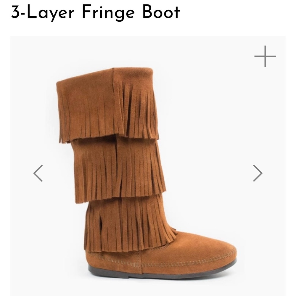 Stylish and fun! Brand New Minnetonka Three Layer Fringe Leather Boot!